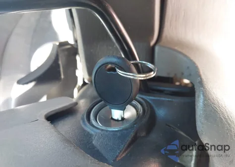 2001 Chrysler Town & Country Limited z USA, uszkodzony, nr VIN 2C8GP64L91R240266